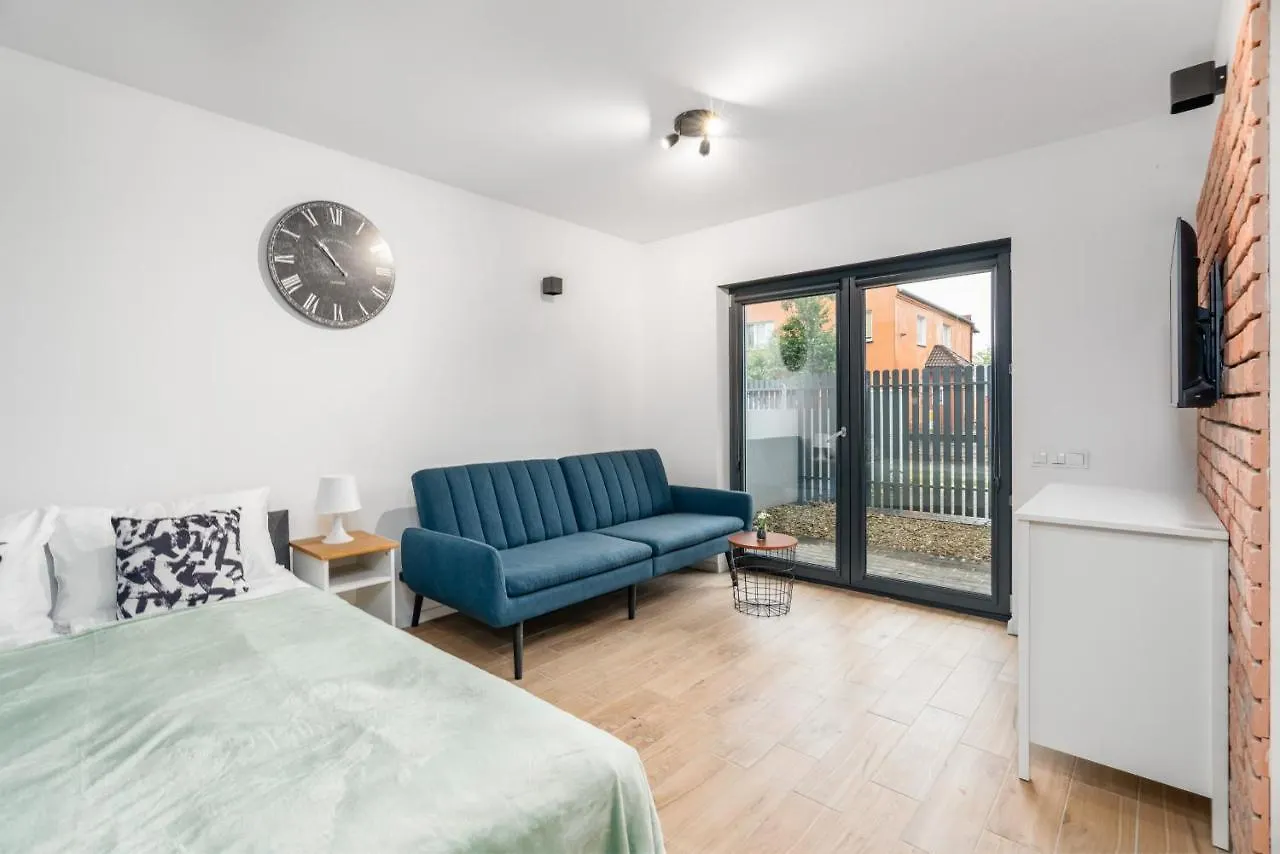 Bright & Comfy Studios Krosnienska Poznan With Balcony By Renters