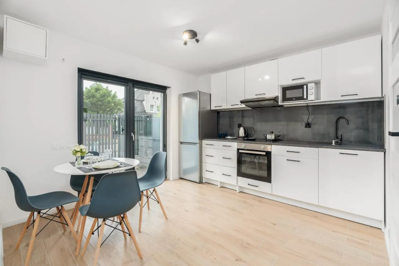 Apartmán Bright & Comfy Studios Krosnienska Poznan With Balcony By Renters